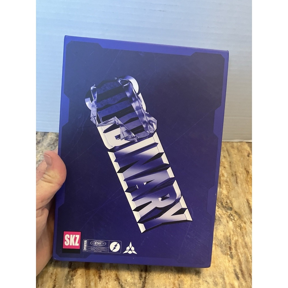PRE-ORDER Stray Kids (SKZ) ODDINARY Standard Album (Scanning Ver.) Brand New